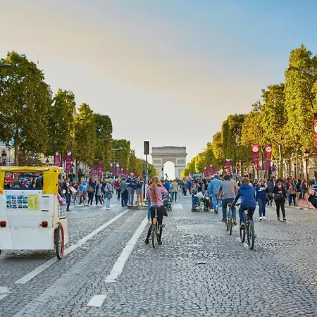 Branded New Cozy In The Heart Of 17 Appartamento Parigi